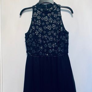 NWT ADRIANNA PAPELL Halter Midi Dress Size 4 Black